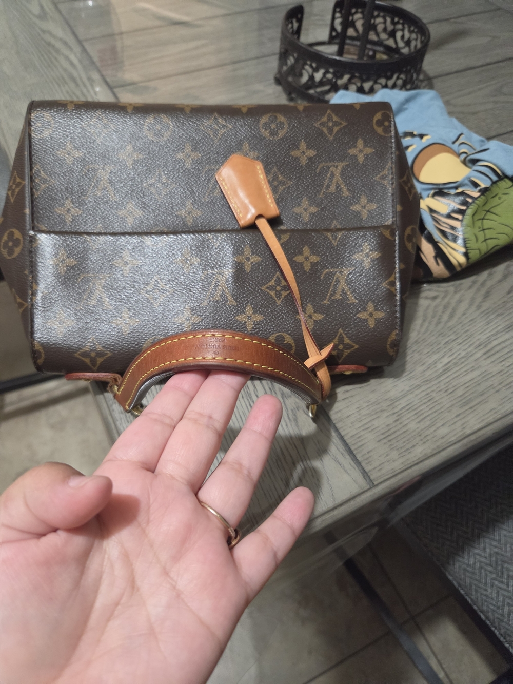 Louis Vuitton Clunny BB Crossbody Bag - Picture 8 of 16